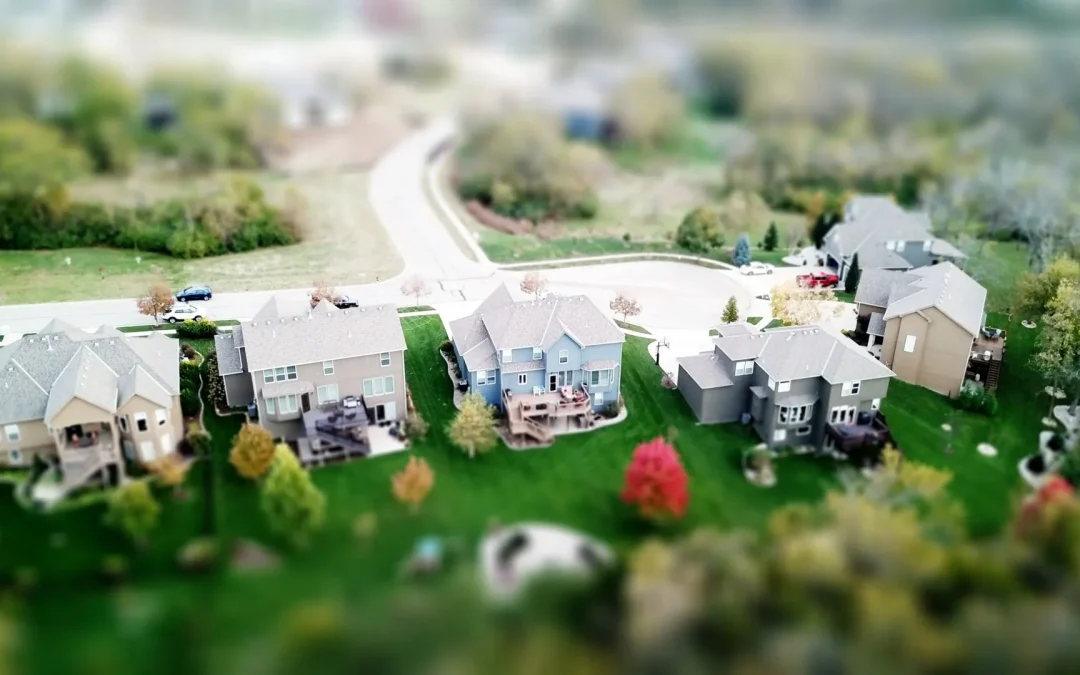 We Buy Houses – What Homeowners Should Know About Listing A House In Illinois